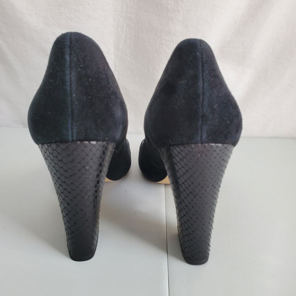 Michael Kors Black Suede Gloria Kiltie Fringe Heel Shoe 11 Career Elegant Luxury - Picture 7 of 11